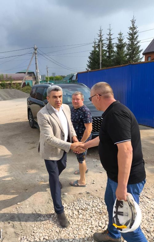 Татарстан Республикасы Мәгариф һәм фән министры Лаеш районындагы лицейның яңа уку елына әзерлеген бәяләде
