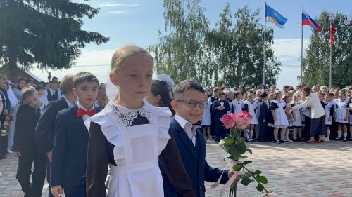 В Лаишевской школе №2 встретили День знаний