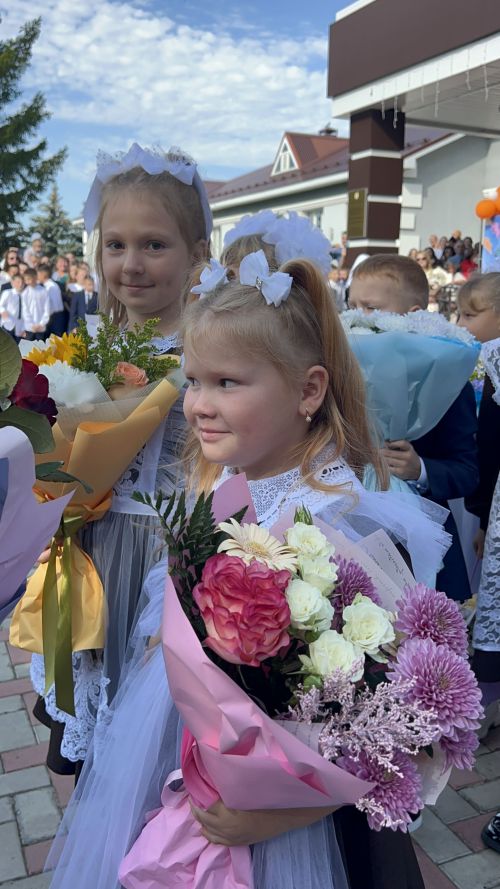 В Лаишевской школе №2 встретили День знаний