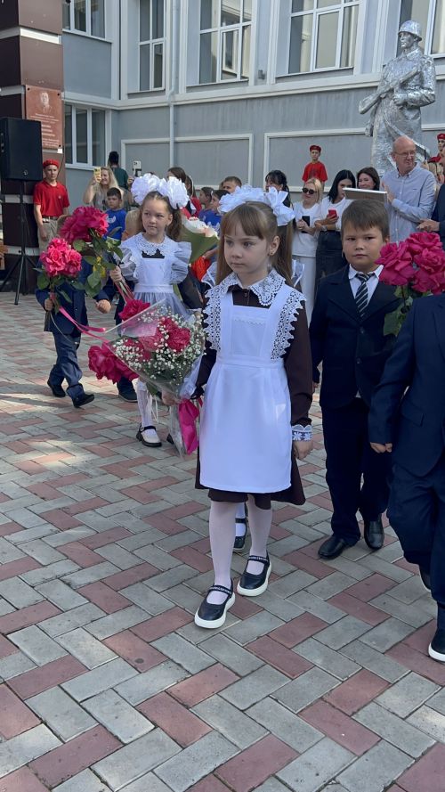 В Лаишевской школе №2 встретили День знаний