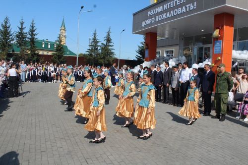 В селе Сокуры Лаишевского района открылся многопрофильный лицей имени Гавриила Державина