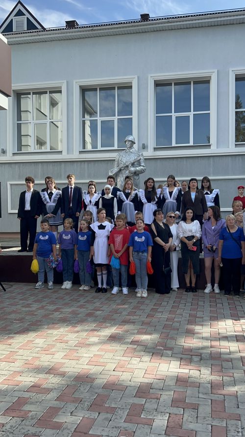 В Лаишевской школе №2 встретили День знаний