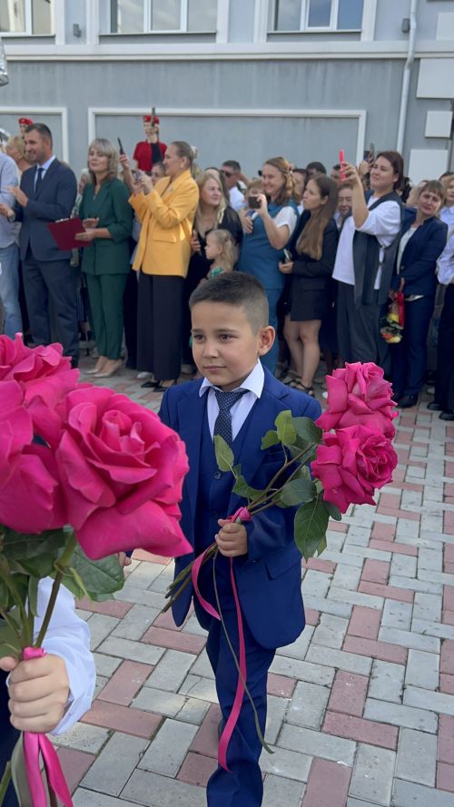 В Лаишевской школе №2 встретили День знаний