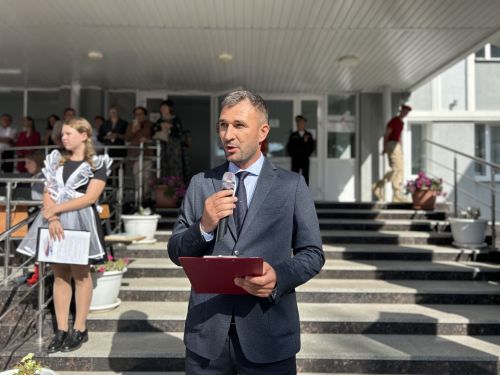 В Лаишевской школе №2 встретили День знаний