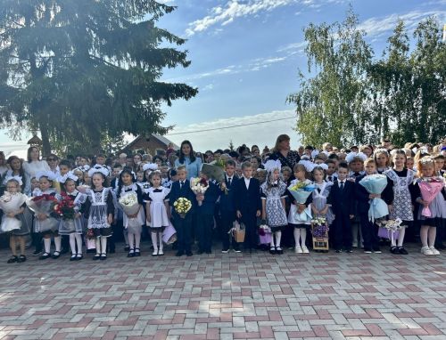В Лаишевской школе №2 встретили День знаний