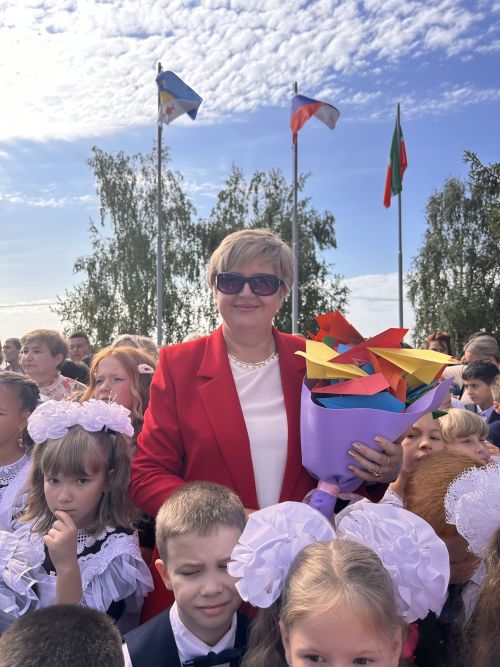 В Лаишевской школе №2 встретили День знаний