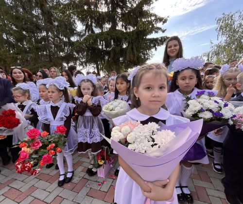 Лаешның 2нче мәктәбендә Белем көнен каршыладылар