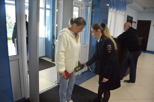 Лаишевцы проявили активность на избирательных участках с раннего утра