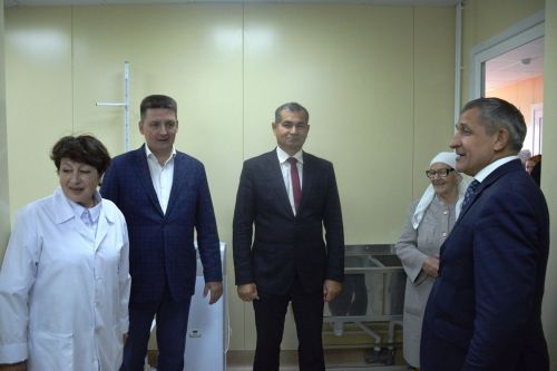 Новый ФАП в селе Татарские Саралы: встреча с главой района