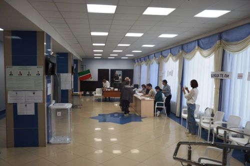 Лаишевцы проявили активность на избирательных участках с раннего утра