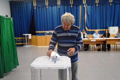 Пожилые жители Лаишевского района приняли участие в голосовании