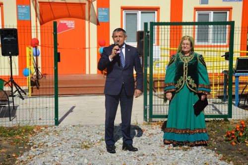 Новый ФАП в селе Татарские Саралы: встреча с главой района