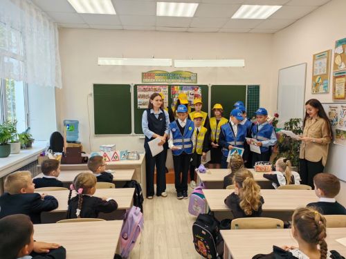 Орловские школьники шагают в будущее с ПДД