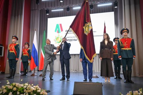 Казанский медицинский университет получил орден «За заслуги перед Республикой Татарстан»