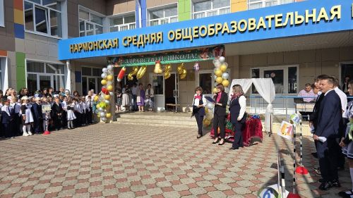 В День знаний в Лаишевском районе наградили детей, которые работали летом в агрофирме