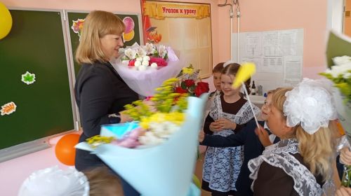 Первый раз в первый класс: первое сентября в Лаишевской школе