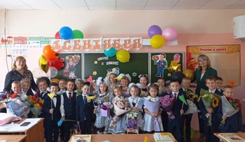 Первый раз в первый класс: первое сентября в Лаишевской школе