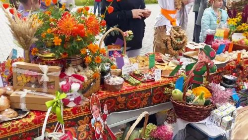 «Ярмарка добра» прошла в лицее «Инноватика» в Усадах