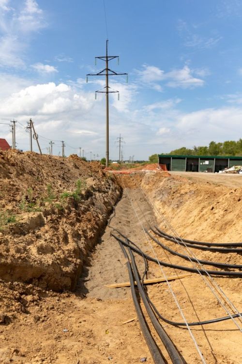 В Лаишевском районе проводится переустройство воздушной линии 110 кВ «Центральная – Аэропорт»