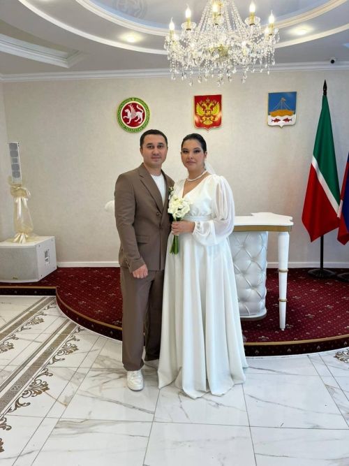 Пять пар создали семьи в красивую дату в Лаишевском районе