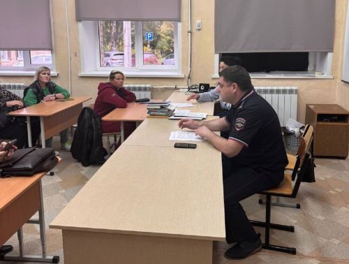 Родителям школьников Лаишевского района рассказали, как уберечь детей от алкоголя, табака и наркотиков