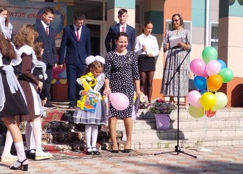 Рассказываем, как прошел первый день нового учебного года в Лаишевском районе