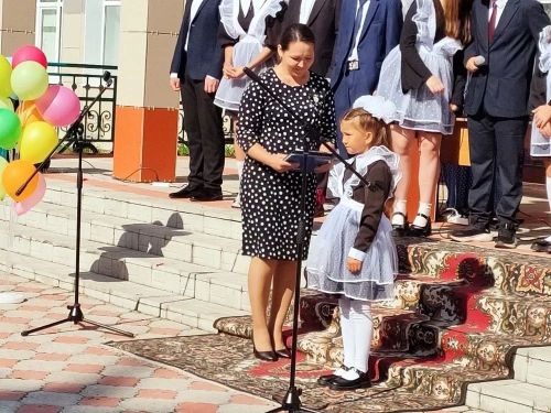 Рассказываем, как прошел первый день нового учебного года в Лаишевском районе