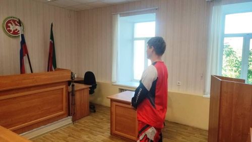 Опасный лихач на дороге арестован