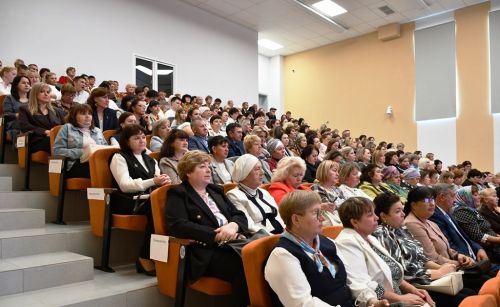 Многодетная семья из Лаишевского района получила микроавтобус
