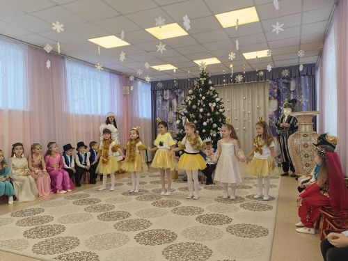 Новогодние праздники подарили детям Лаишевского района волшебство