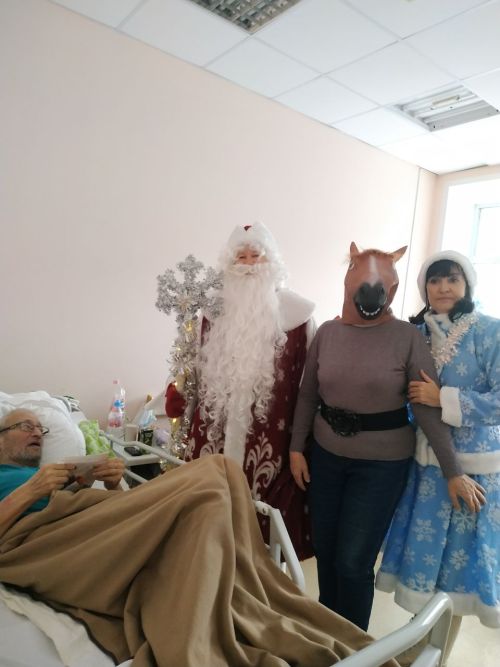 Новый год — праздник добра и благодеяния