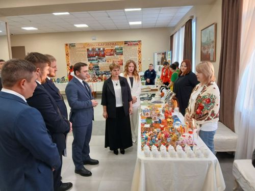 Никольское: Выставка и концерт — для встречи близких людей