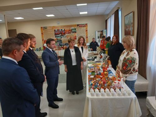 Никольское: Выставка и концерт — для встречи близких людей