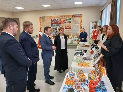 Никольское: Выставка и концерт — для встречи близких людей