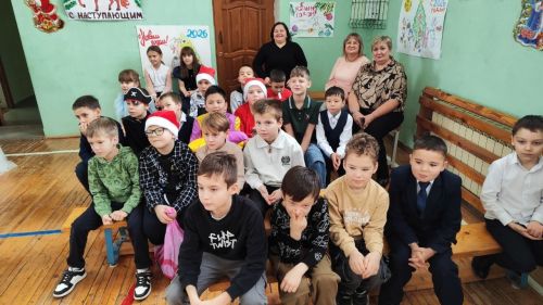 Новогодний праздник в Лаишевском районе подарил детям волшебство и радость