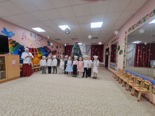 Новогодний утренник погрузил лаишевских ребят в атмосферу сказки