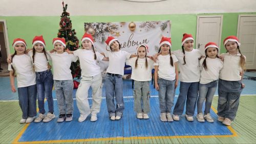 Дети и подростки Лаишевского района встретили праздник новогодним спектаклем