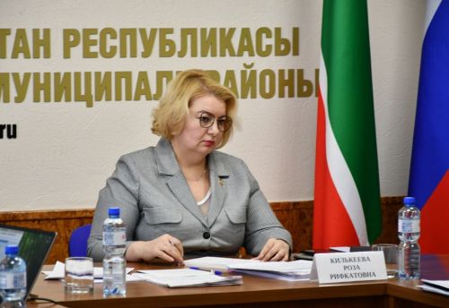 Начальник Управления Раиса РТ по работе с обращениями граждан провела личный приём в Лаишевском районе