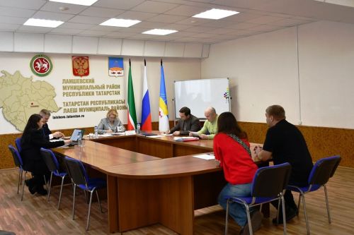 Начальник Управления Раиса РТ по работе с обращениями граждан провела личный приём в Лаишевском районе