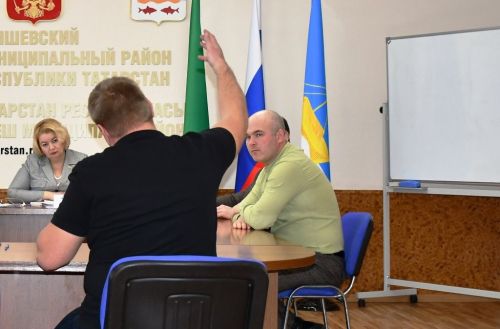Начальник Управления Раиса РТ по работе с обращениями граждан провела личный приём в Лаишевском районе