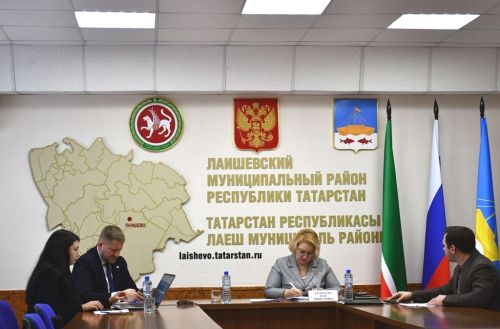 Начальник Управления Раиса РТ по работе с обращениями граждан провела личный приём в Лаишевском районе