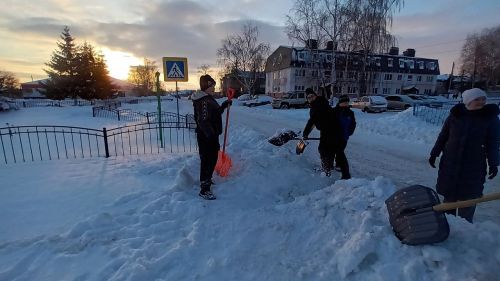В Лаишевском районе продолжается акция «Снежный десант»