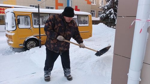 В Лаишевском районе продолжается акция «Снежный десант»