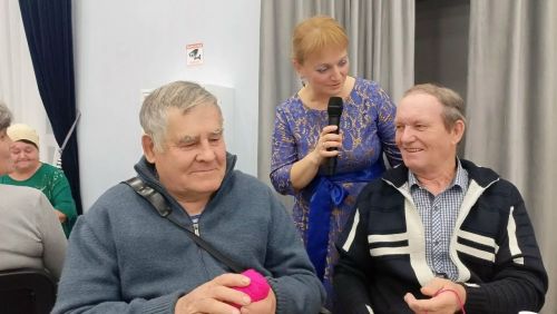 Машина времени заработала в Нармонском Доме культуры