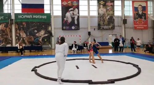 Сокуровская сумоистка Айдана Сакипова поборется за медали первенства России