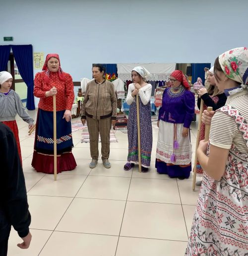 Как в Рождественском СДК капуста хрустела, а дети со взрослыми состязались