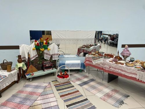 Как в Рождественском СДК капуста хрустела, а дети со взрослыми состязались