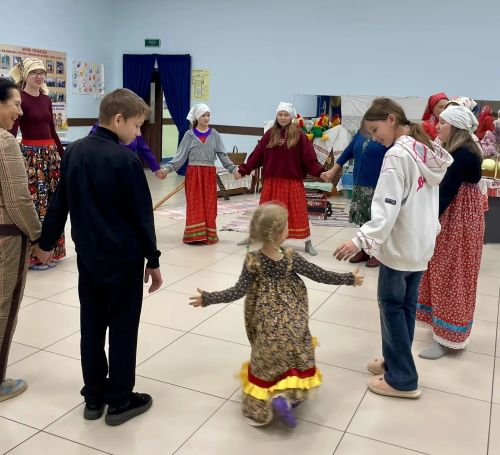 Как в Рождественском СДК капуста хрустела, а дети со взрослыми состязались