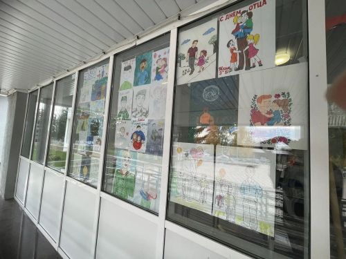 День отца в Лаишеве отметили конкурсом рисунков и спортивными играми