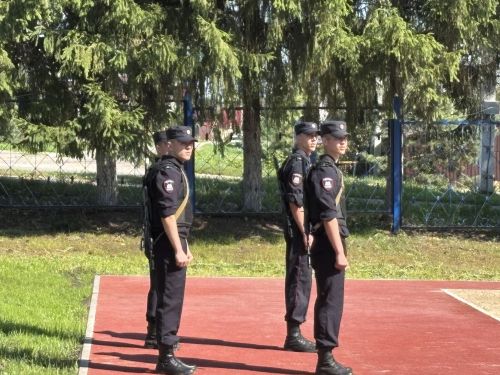 Глава Лаишевского района Ильдус Зарипов открыл полосу препятствий
